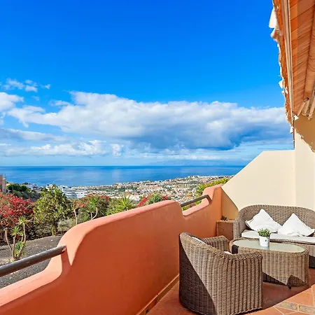 Roque Del Conde Sunsets Apartman *